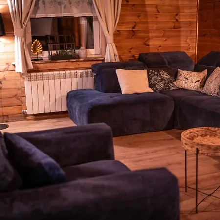 Bukowe Zacisze Feriehus Szczytna
